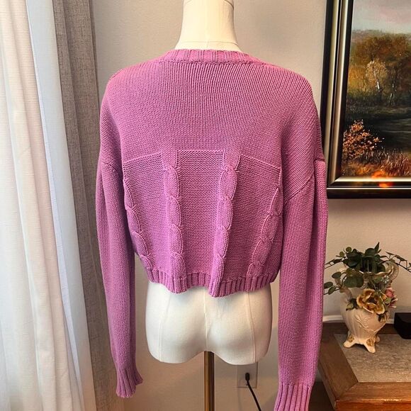 Lilac Cropped Cardigan and Tube Top Knit Two-Piece Set - Picture 4 of 7
